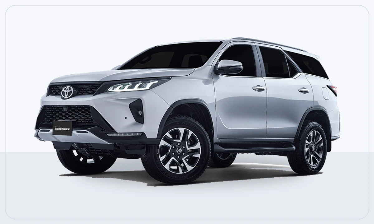 White Toyota Fortuner luxury SUV available for rent in Pakistan